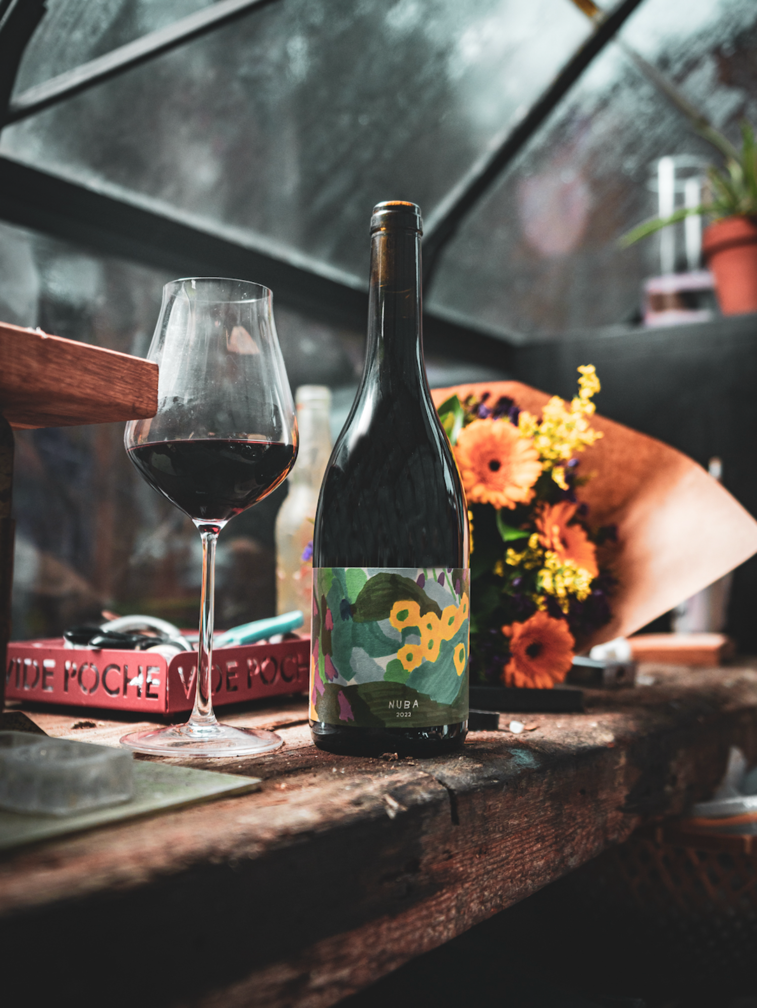 Bouteille de vin rouge NUBA, Vin Nature, pur et juteux.