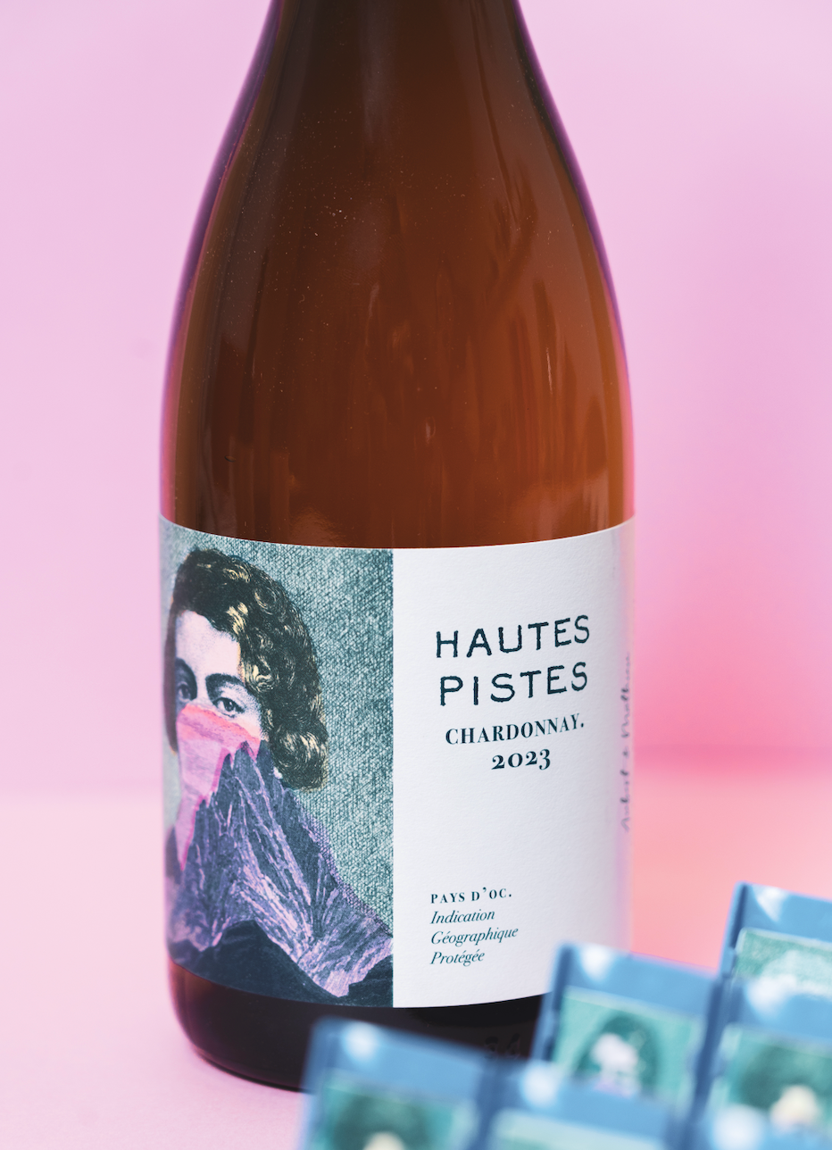 Bouteille de vin blanc Hautes Pistes Chardonnay, IGP Pays d’Oc, délicat et pur.