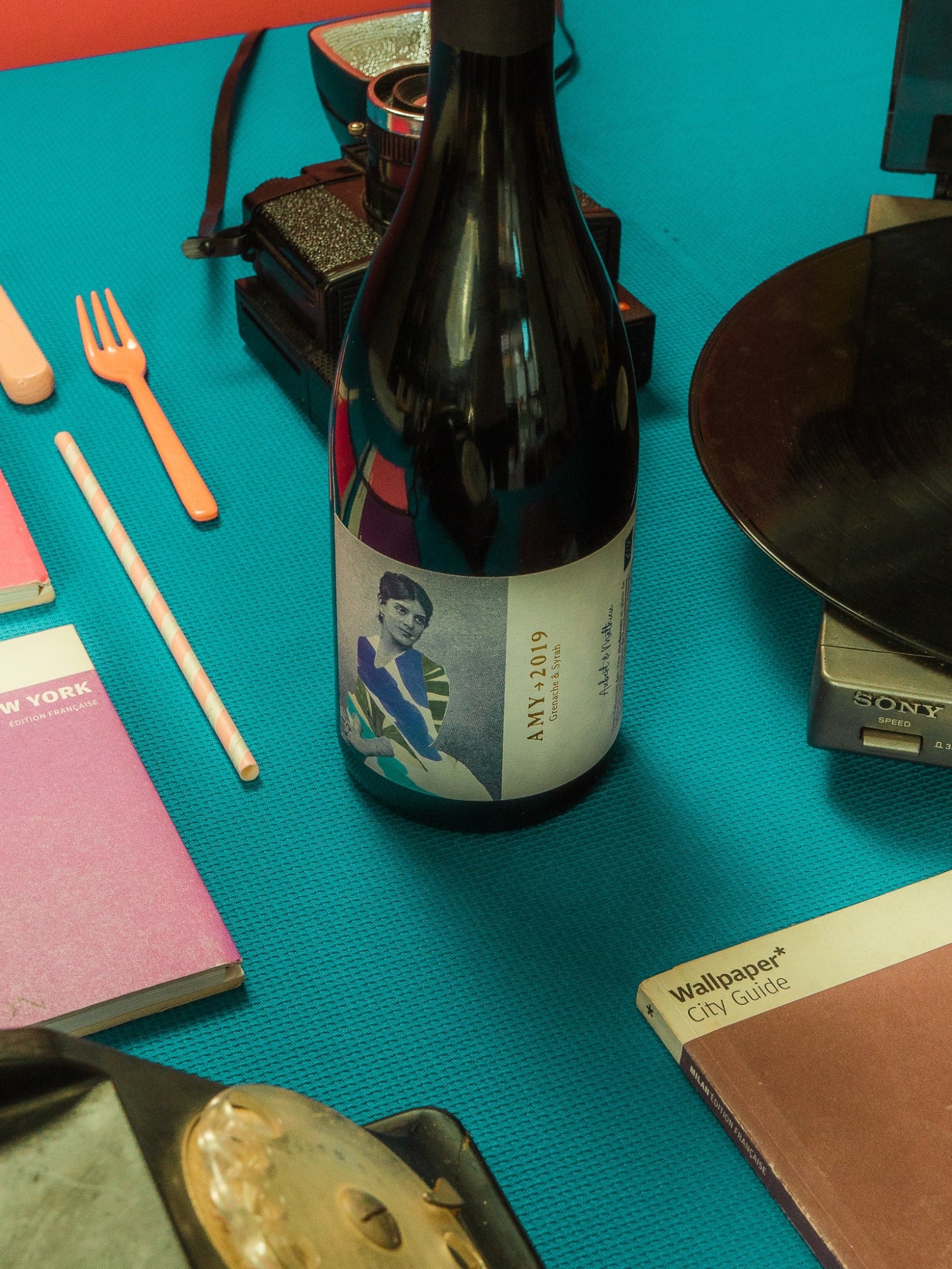 Bouteille de vin rouge Amy, IGP Pays d’Oc, surprenant et souple.
