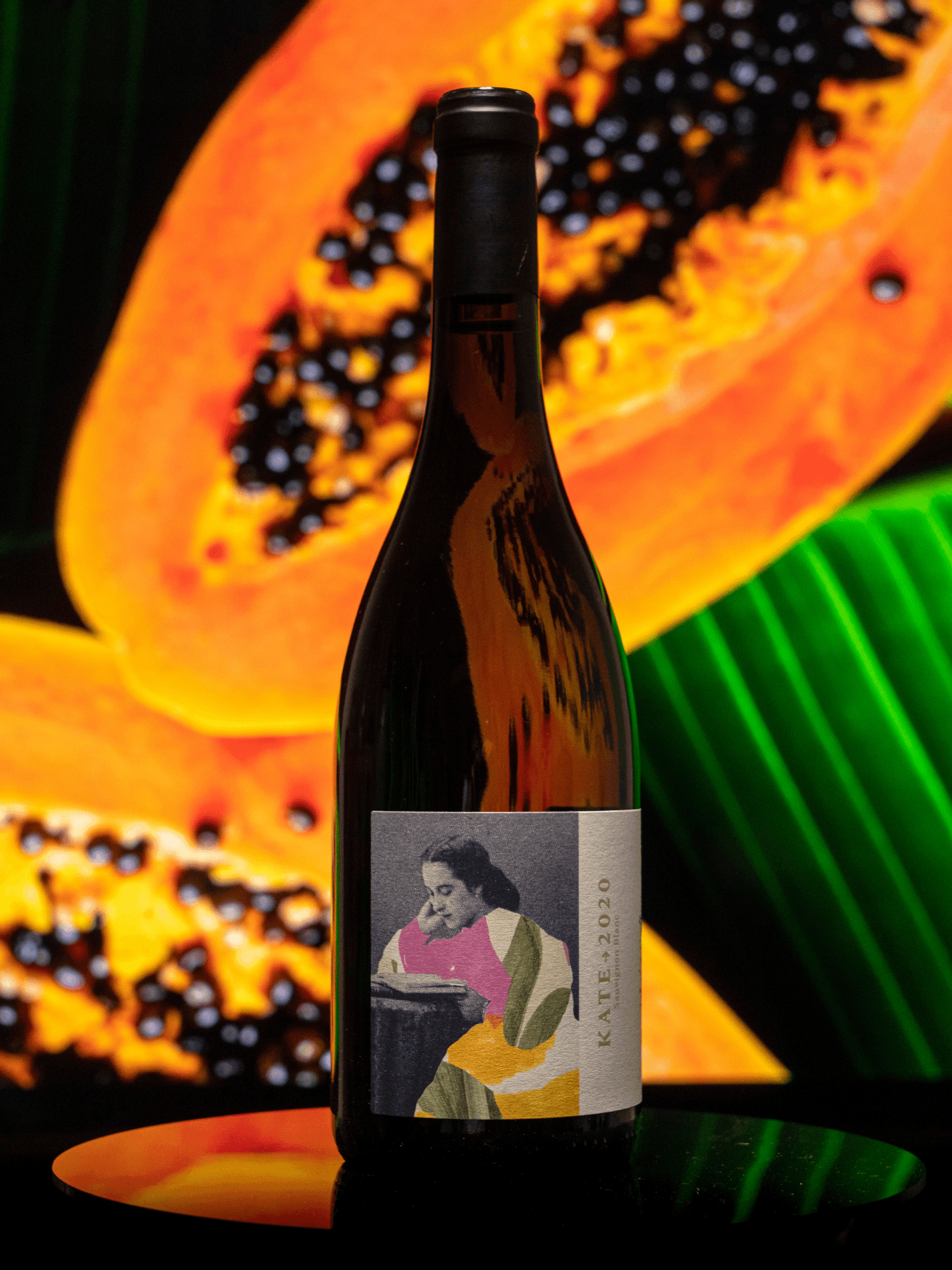 Bouteille de vin blanc Kate, IGP Pays d’Oc, vif et exotique.